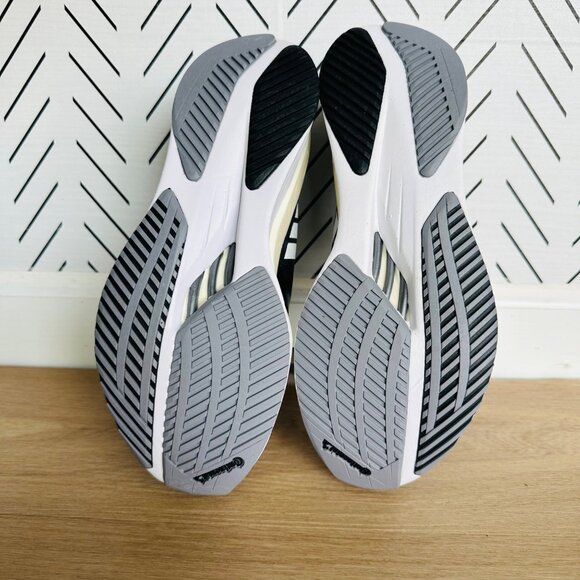 ❤️Adidas Adizero Boston 11 Size 7.5 Women Running Shoes Lightweight Black GX6657 - Picture 7 of 12